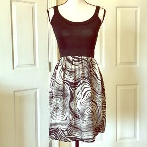 JOSHUA SLEEVELESS MIDI SKIRT DRESS